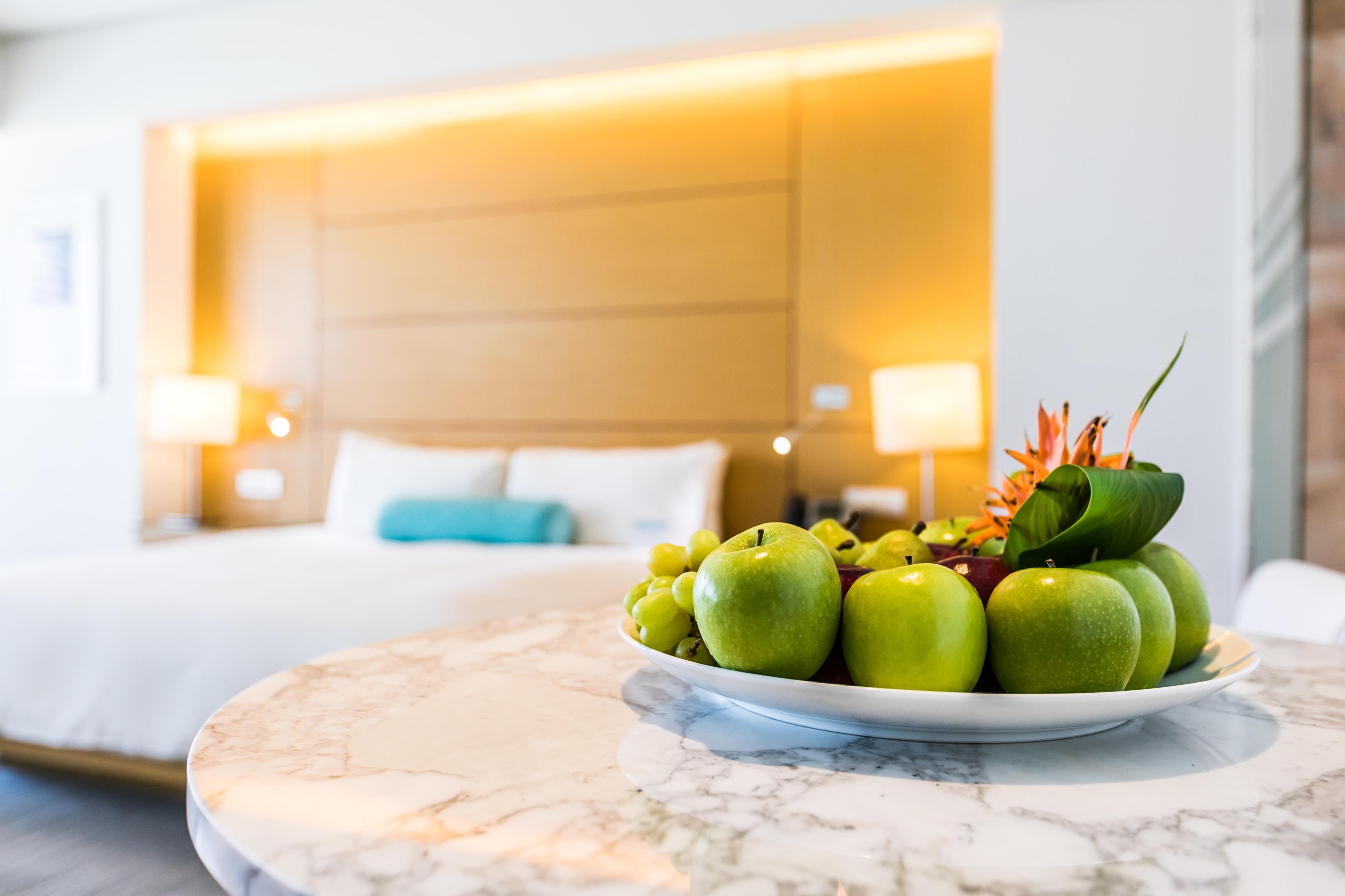 Palacio Mundo Imperial Riviera Diamante Акапулко Екстериор снимка A fruit bowl in a hotel room