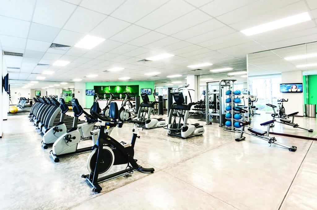 Palacio Mundo Imperial Riviera Diamante Акапулко Екстериор снимка The gym at the National Institute for Health Research Cambridge Biomedical Campus